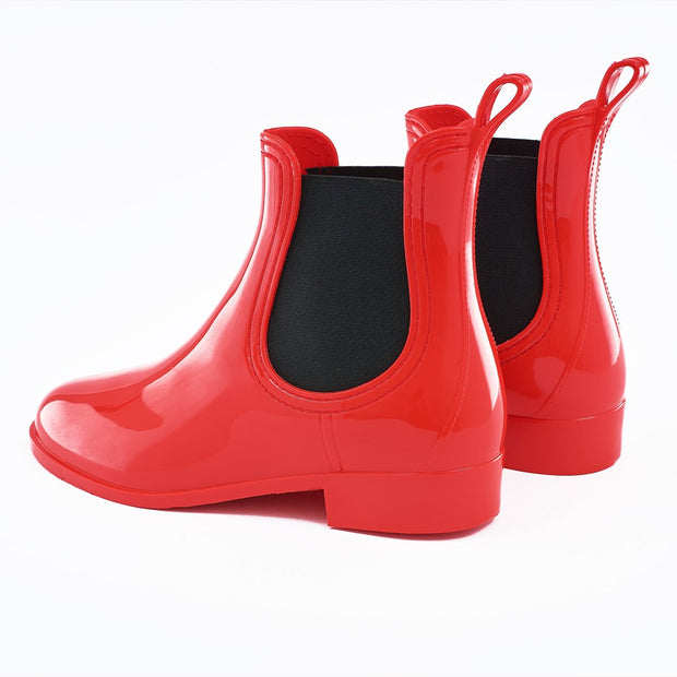 RED BOOTS